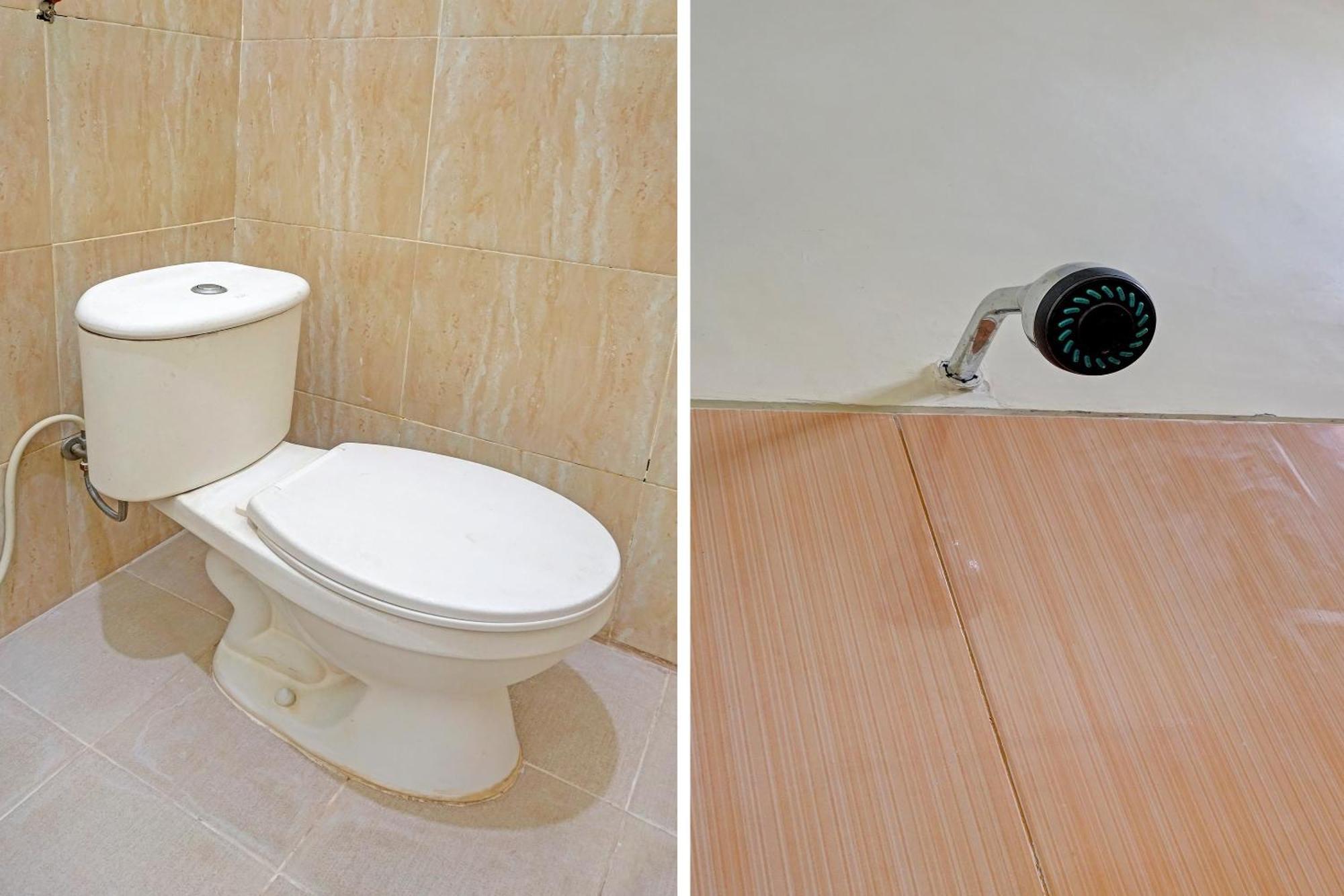 Oyo 91707 Jannah Homestay Syariah Dau Exteriör bild